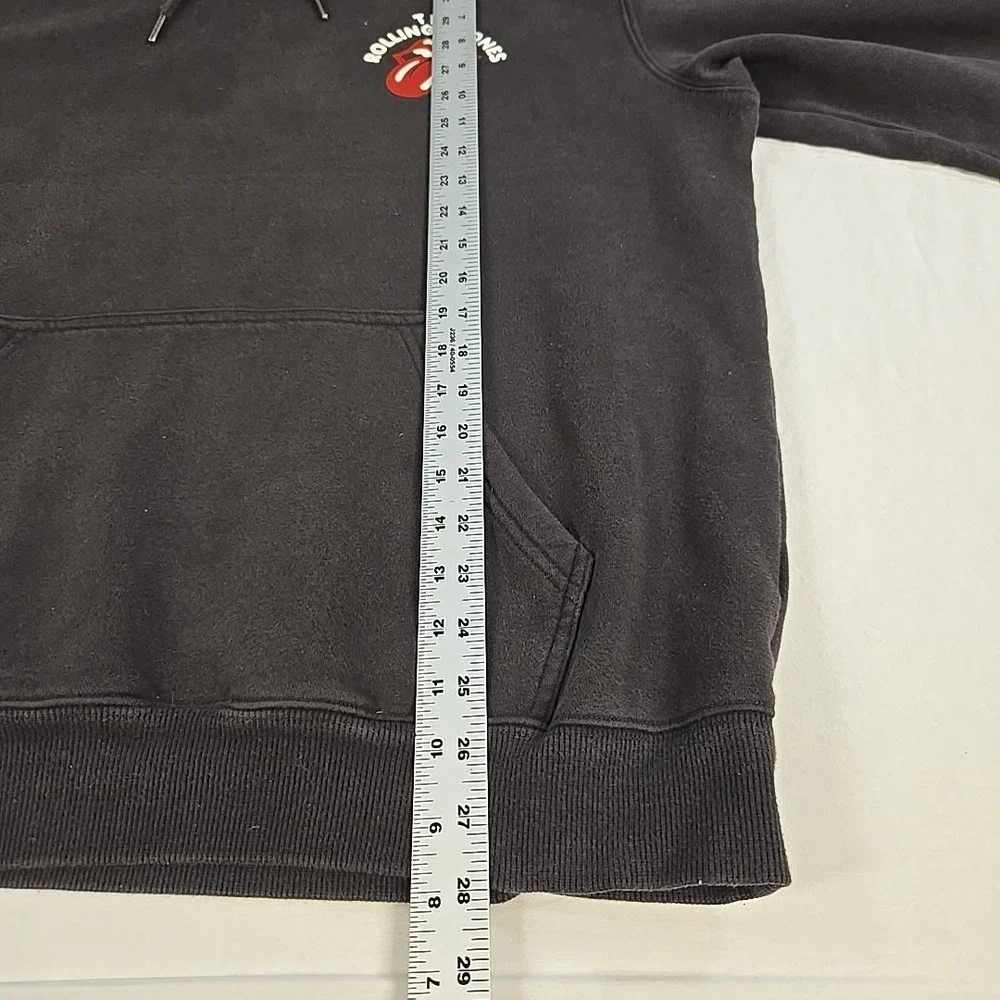 H&M Rolling Stones Sweatshirt Mens Size Large Black Lips Tongue Logo Hoodie - Picture 7 of 11